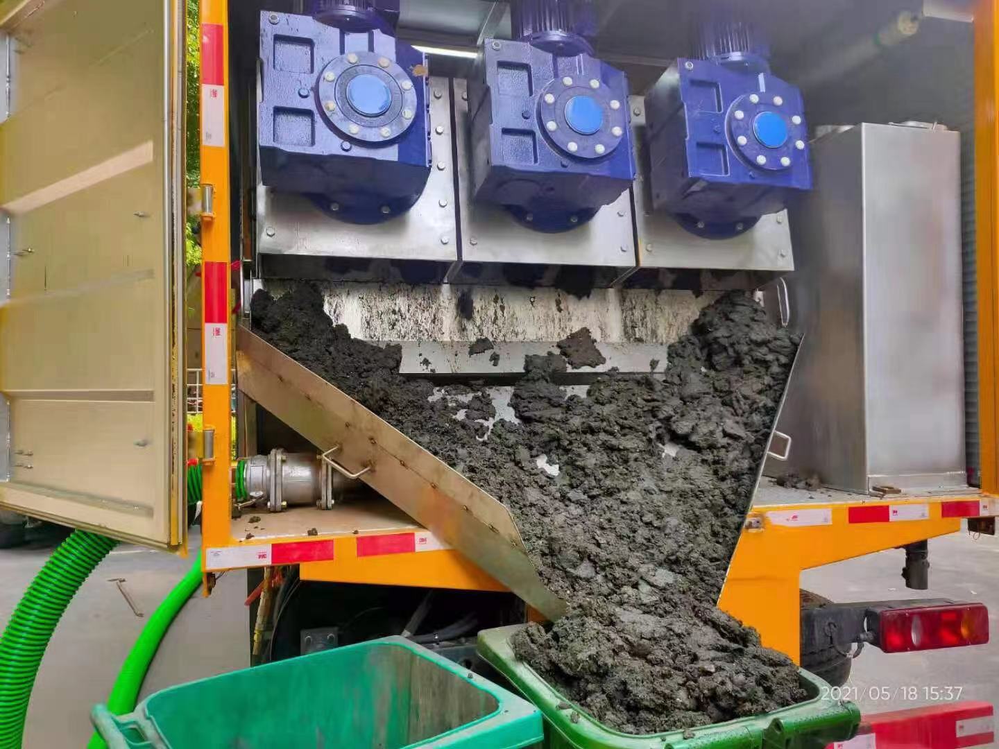 炉霍化粪池清掏城市维护站-泥浆净化干湿分离处理